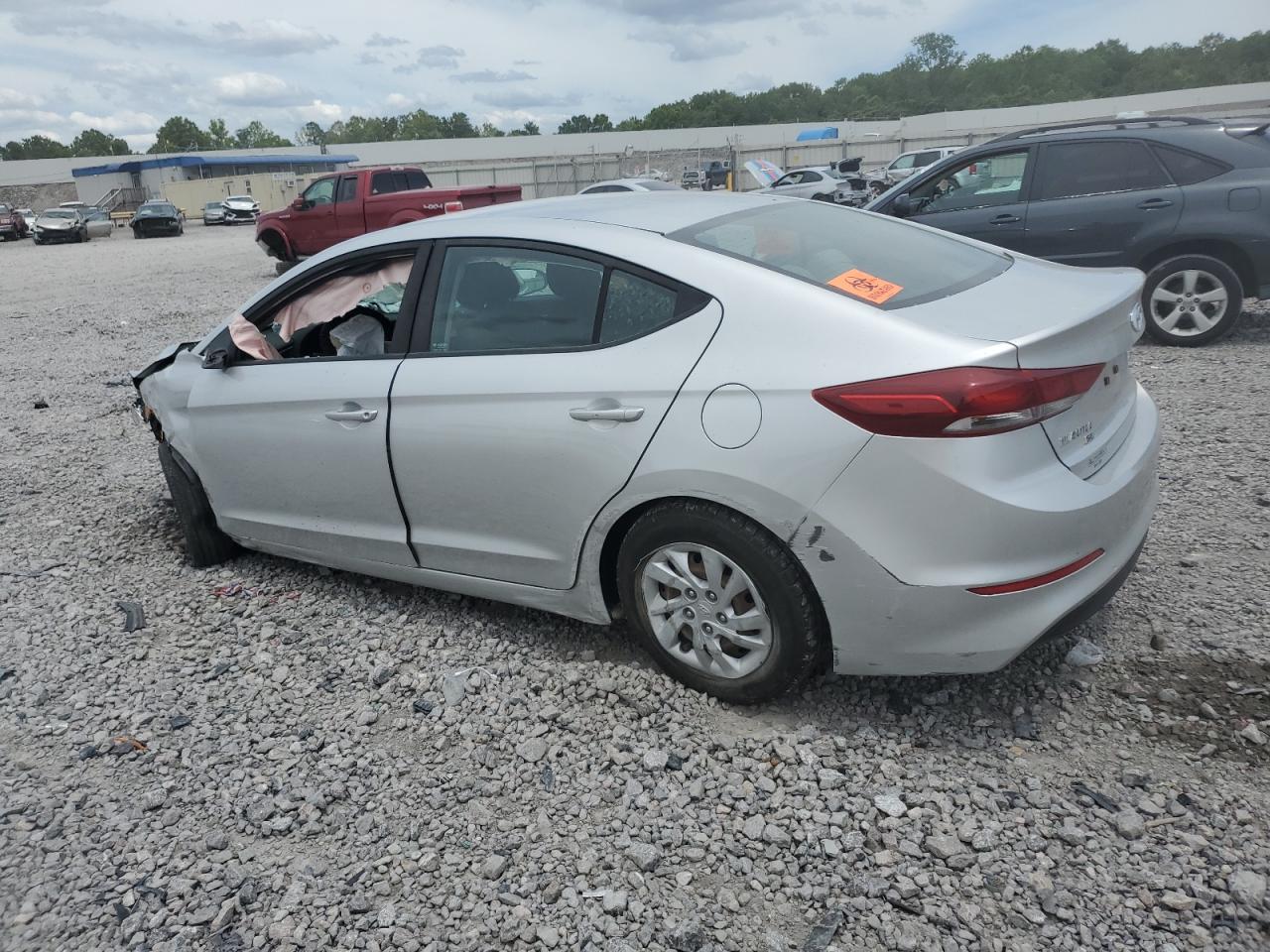 2018 Hyundai Elantra - Image 2