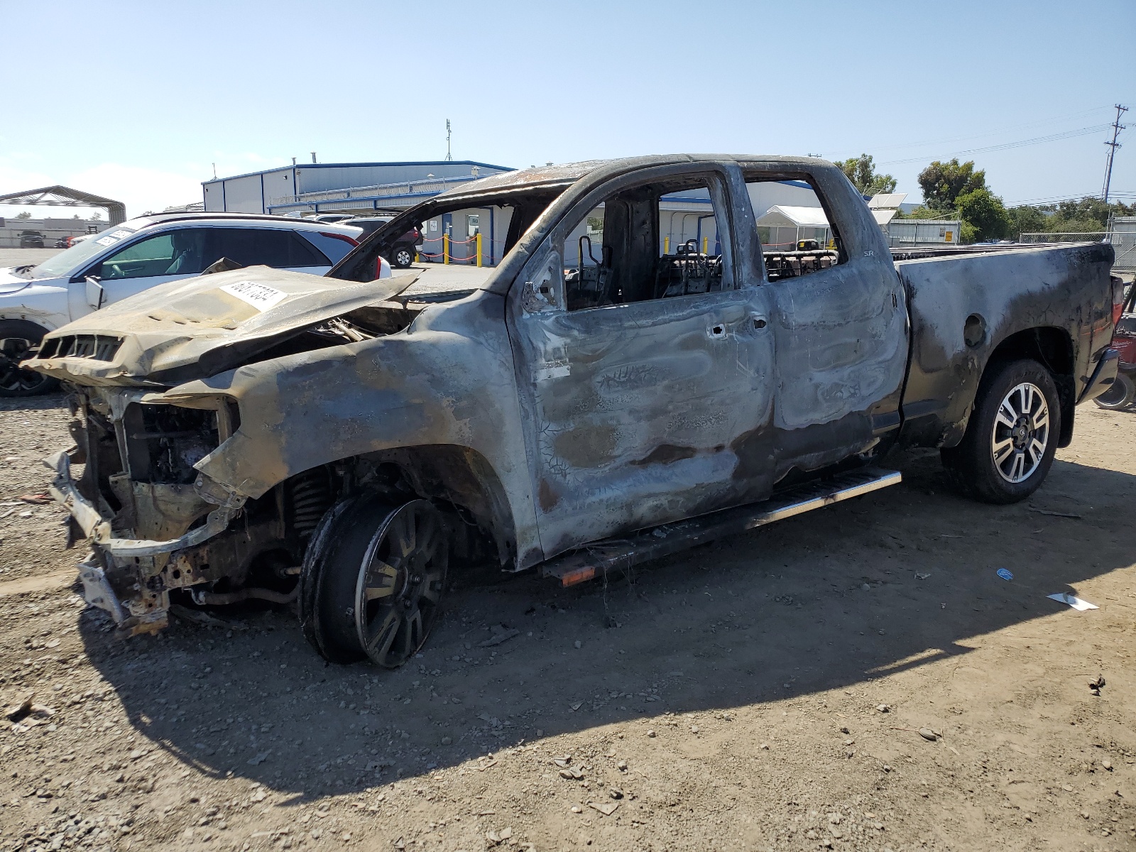 5TFRY5F10JX231454 2018 Toyota Tundra Double Cab Sr/Sr5