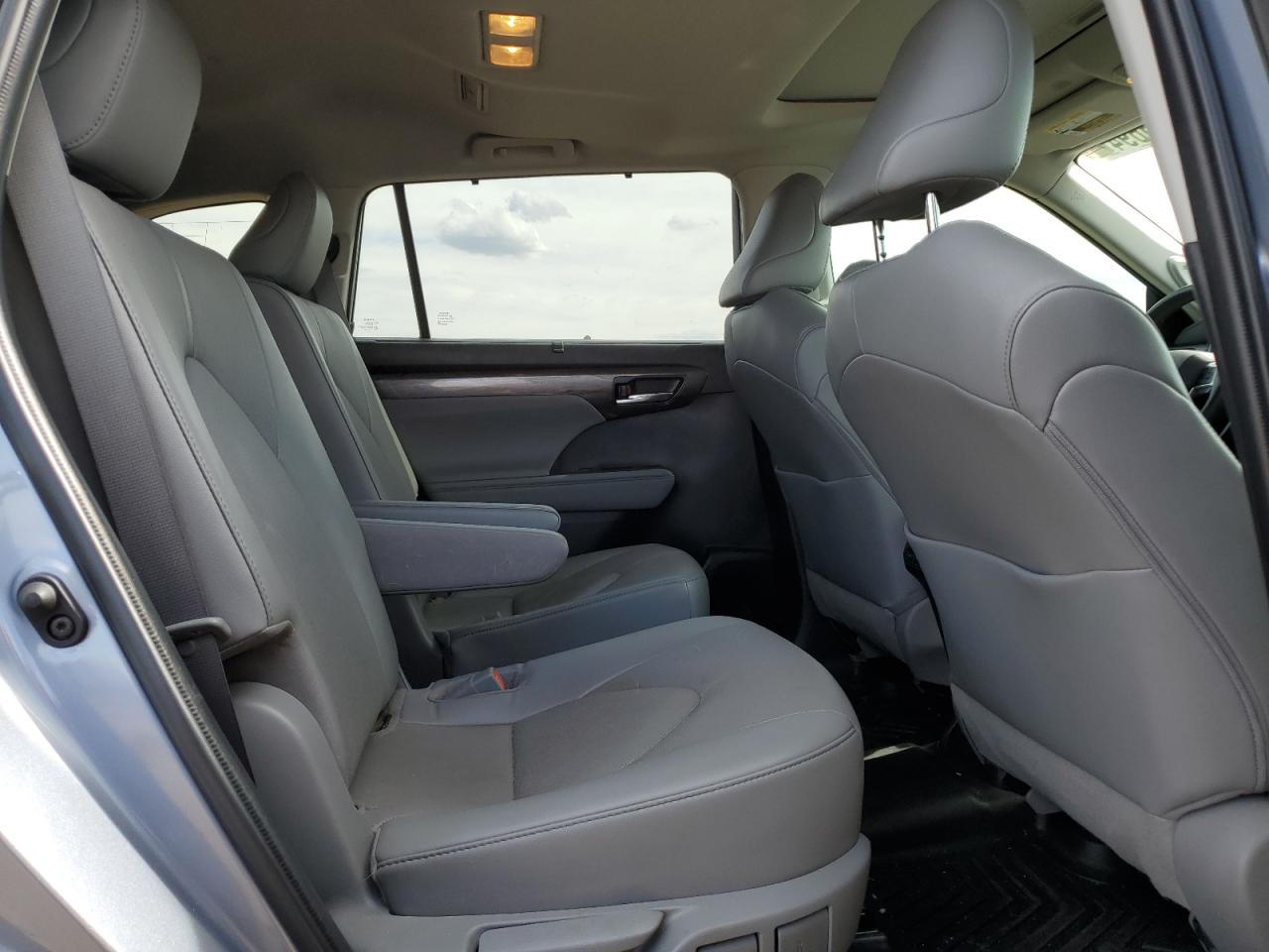 2022 Toyota Highlander Limited VIN: 5TDDZRBH2NS186076 Lot: 60876694