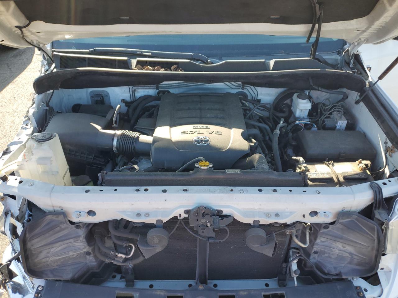 5TFAW5F12GX503160 TOYOTA TUNDRA 2016