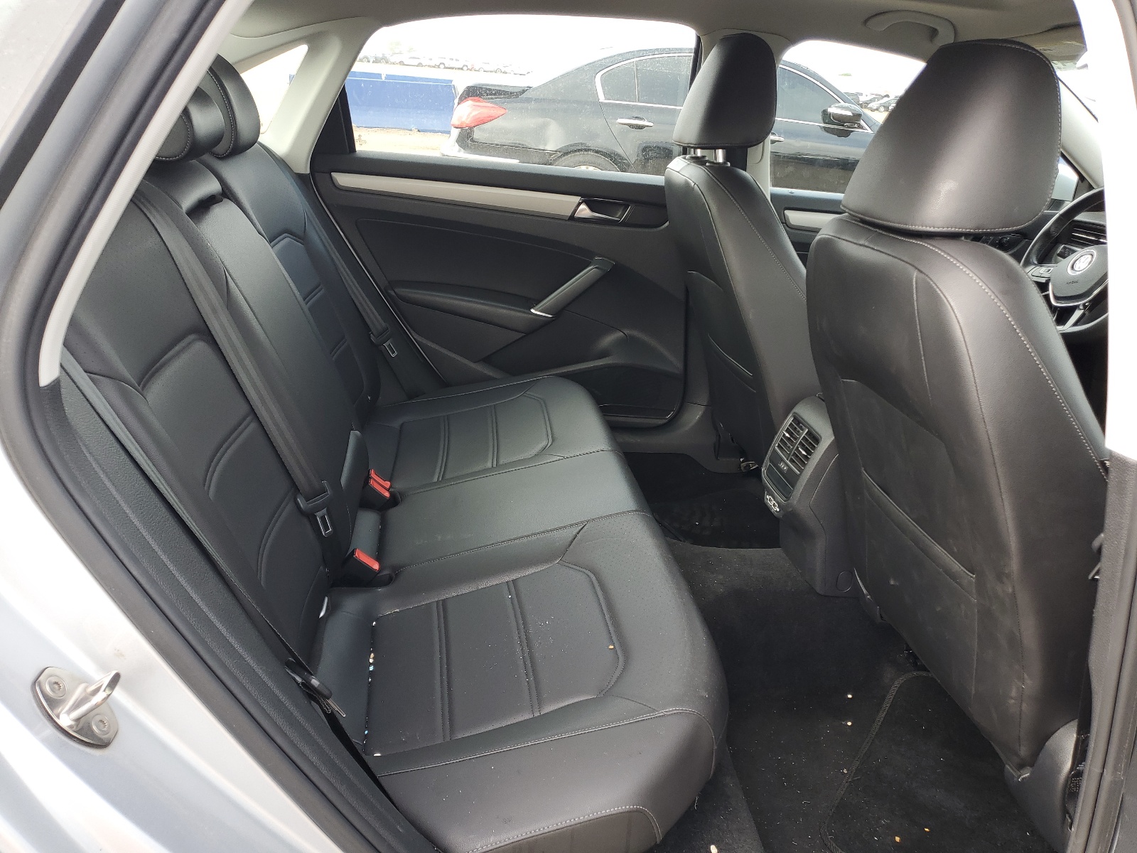 1VWSA7A33MC000549 2021 Volkswagen Passat Se