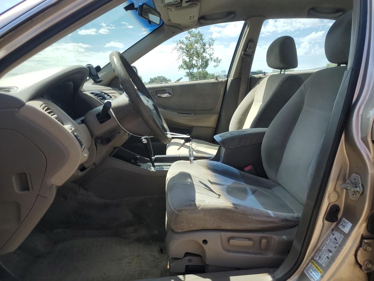 2001 Honda Accord Lx VIN: 1HGCG16421A064384 Lot: 60507094