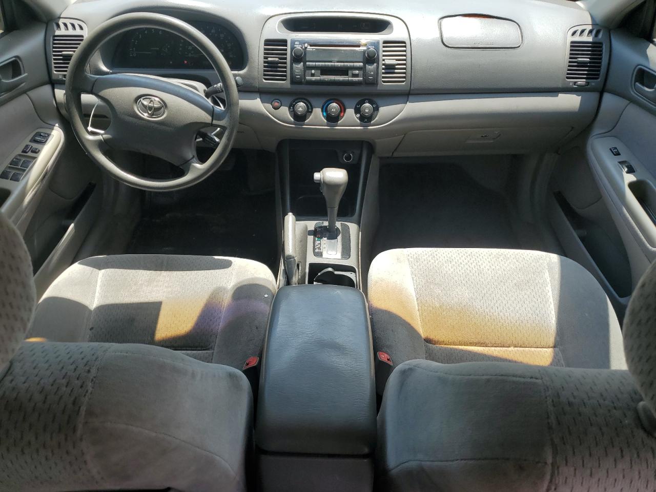 2004 Toyota Camry Le VIN: 4T1BE32K84U841343 Lot: 59897354