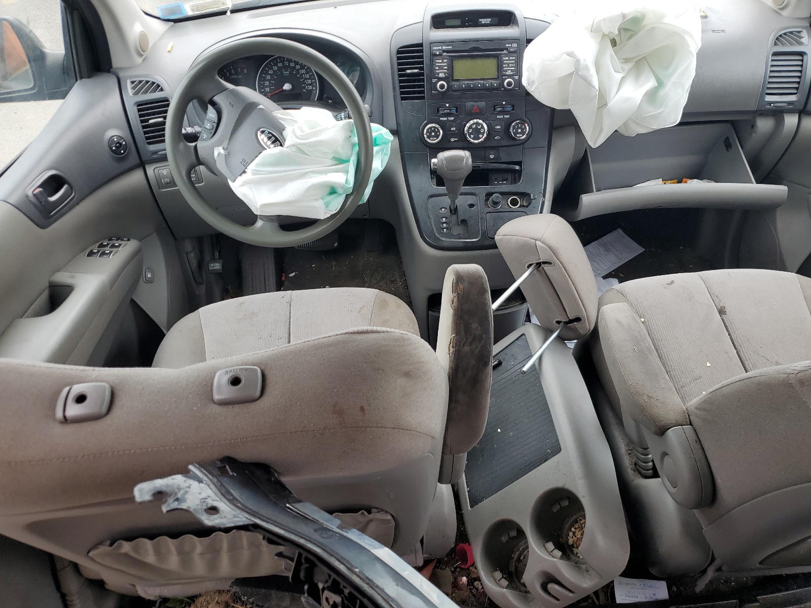 KNDMG4C79E6539413 2014 Kia Sedona Lx