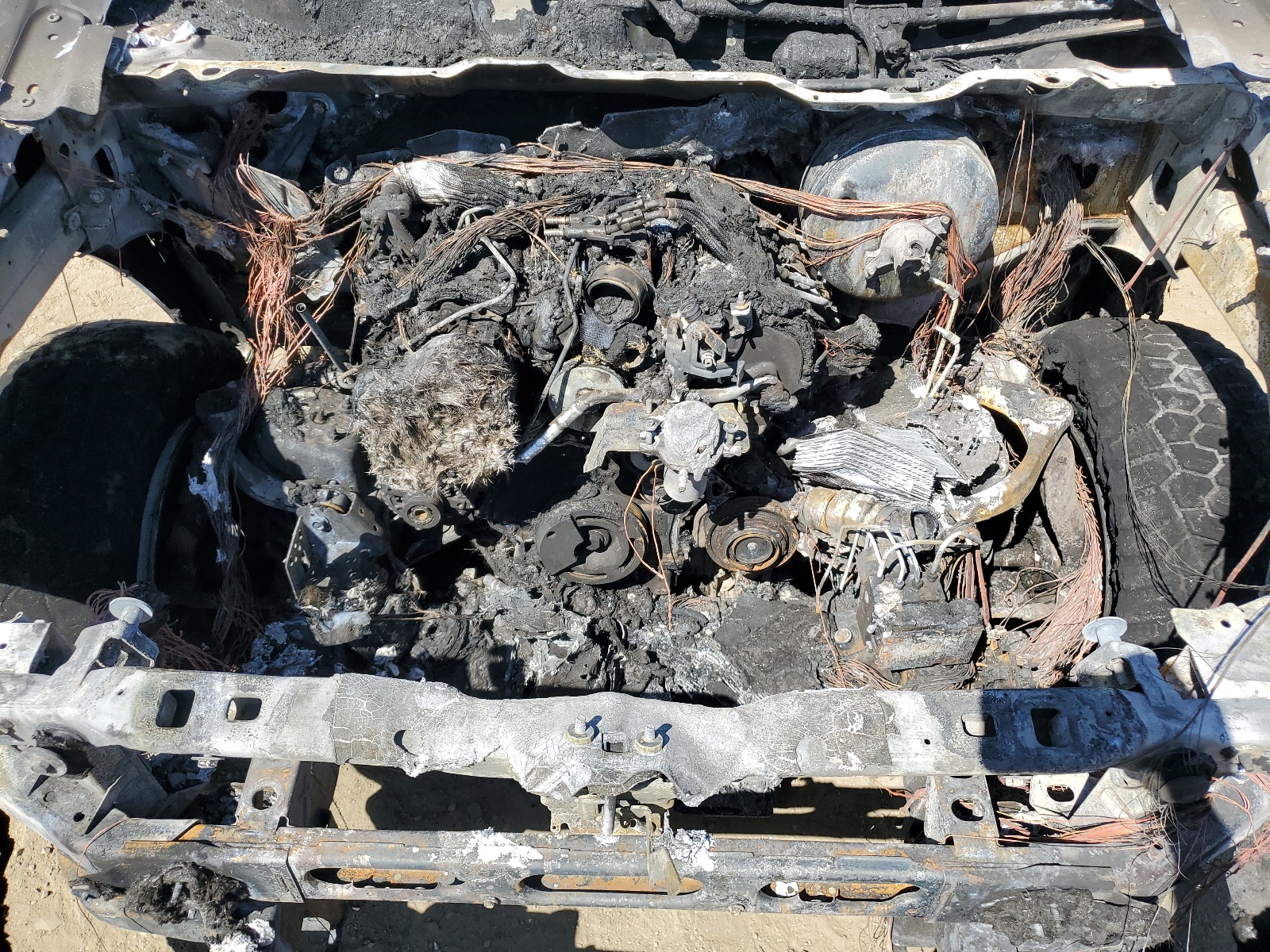 1C6RR7NM2JS356884 2018 Ram 1500 Laramie