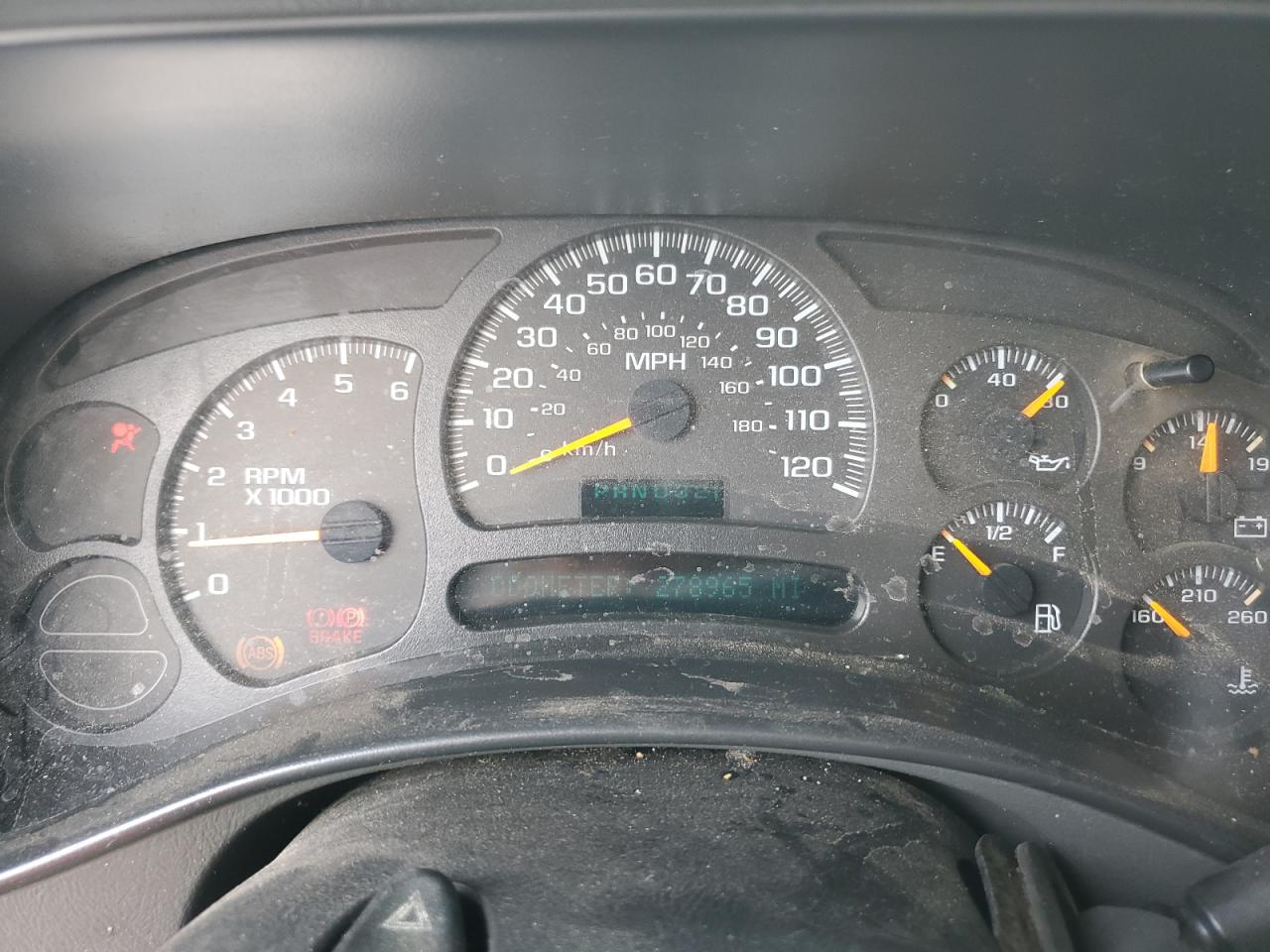 2004 Chevrolet Tahoe C1500 VIN: 1GNEC13V34R226908 Lot: 58093274