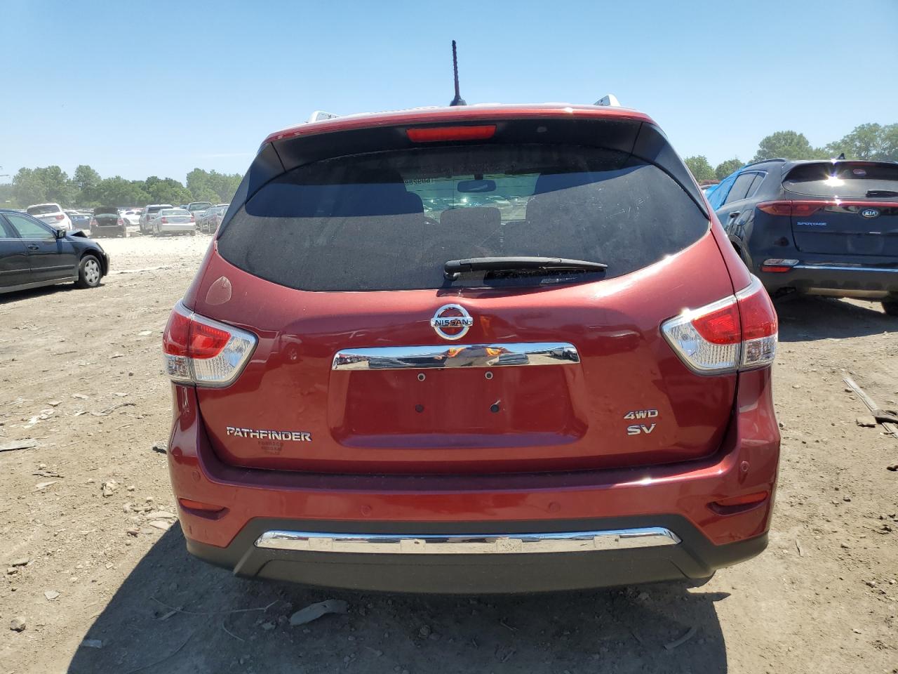 2015 Nissan Pathfinder S VIN: 5N1AR2MM2FC658800 Lot: 60928814