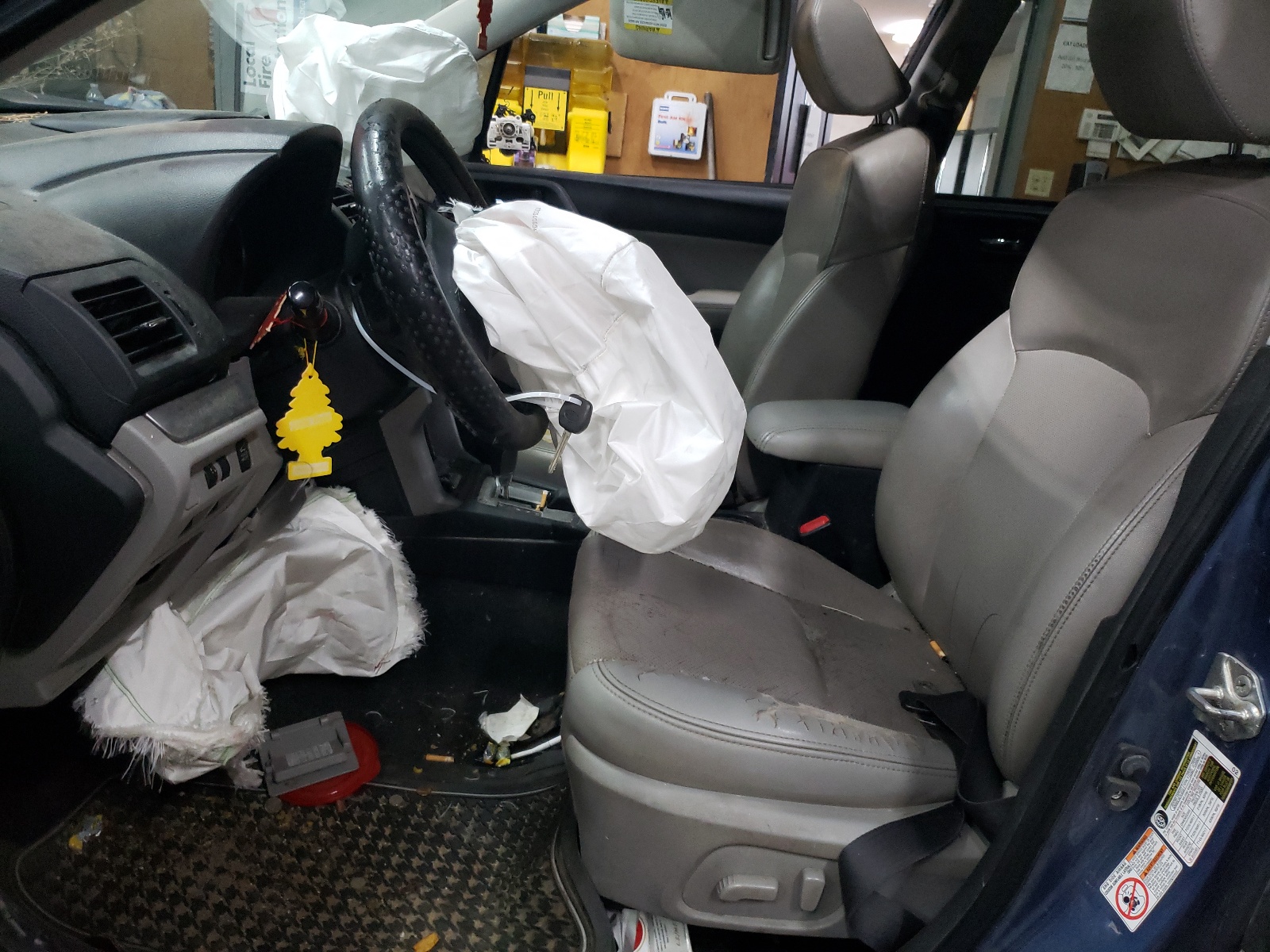 JF2SJAHC8FH501045 2015 Subaru Forester 2.5I Limited