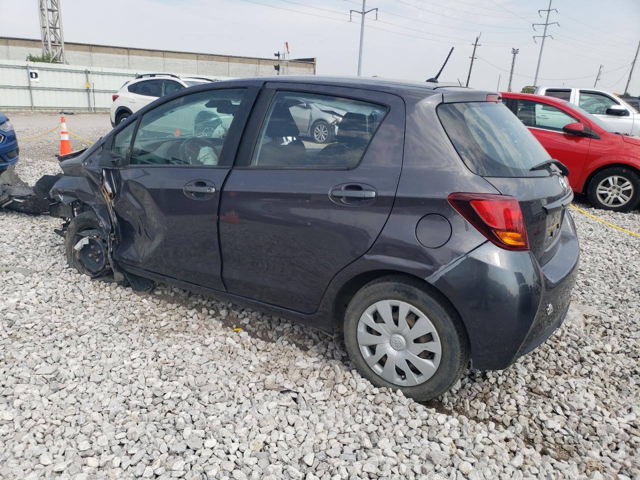2017 Toyota Yaris - Image 2