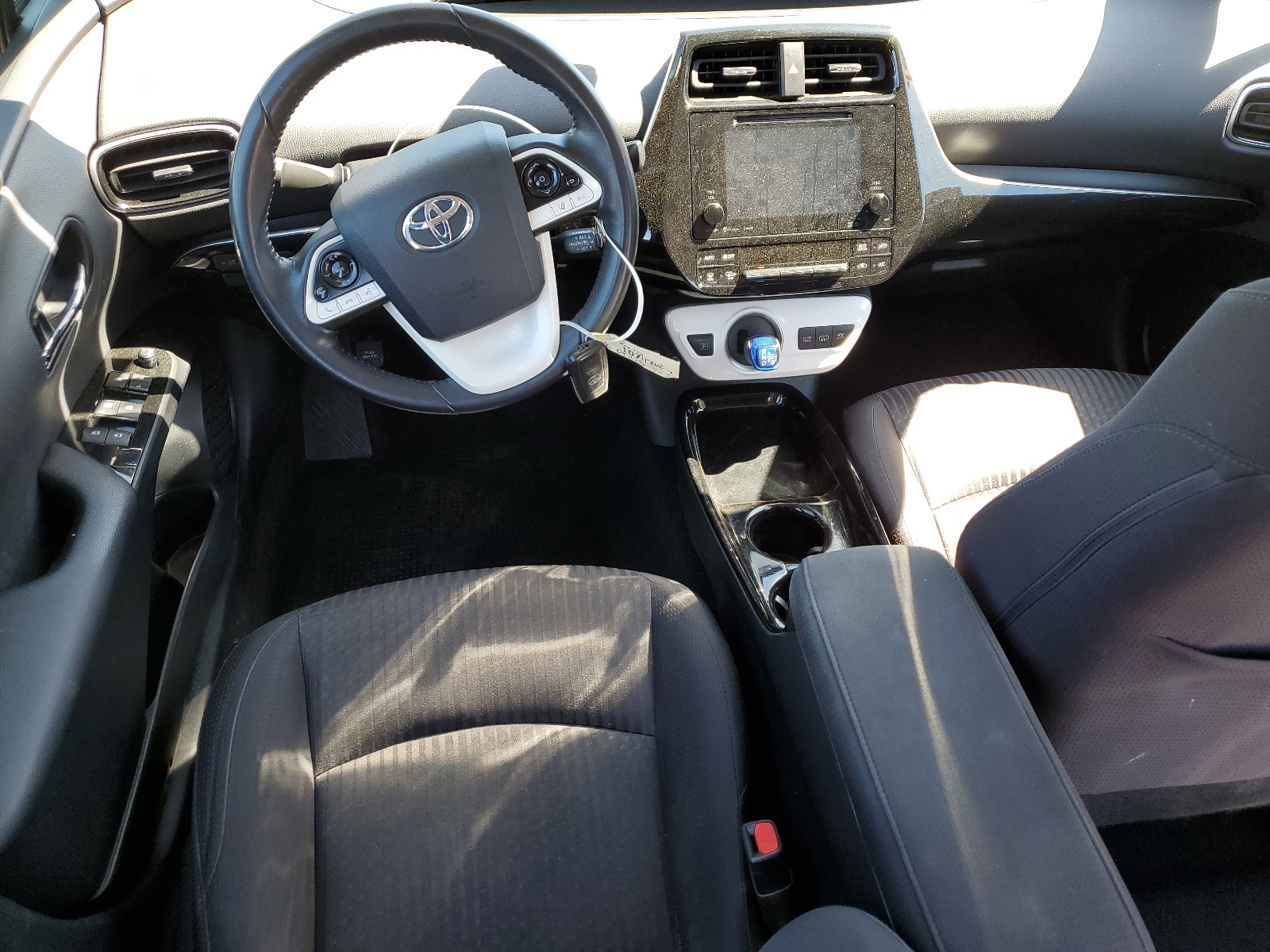 JTDKARFP3J3083793 2018 Toyota Prius Prime