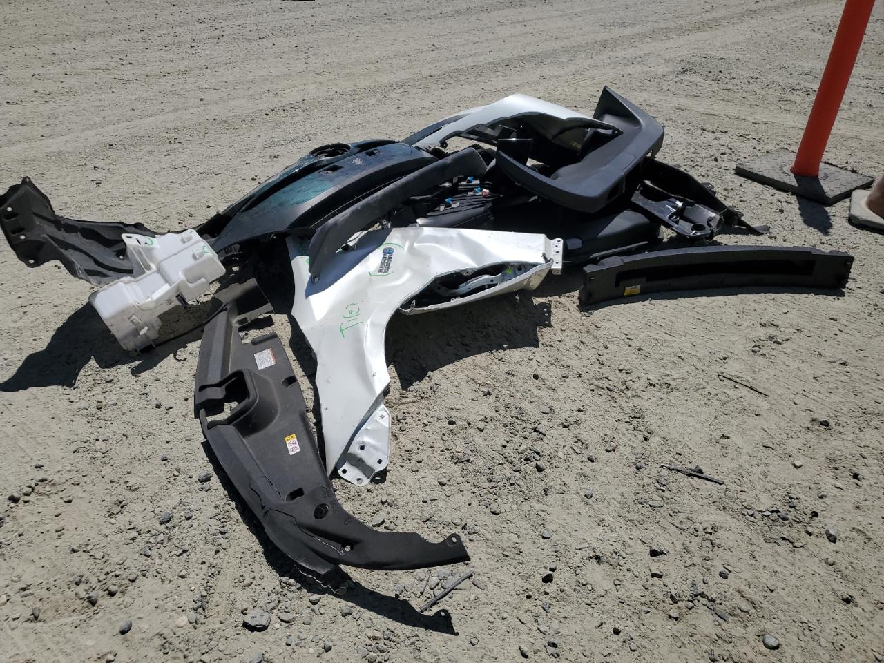 2018 Toyota Prius Prime VIN: JTDKARFP5J3103980 Lot: 60739634