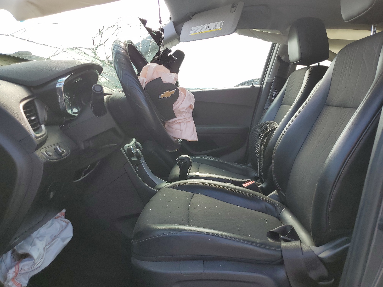 3GNCJLSB4JL329371 2018 Chevrolet Trax 1Lt