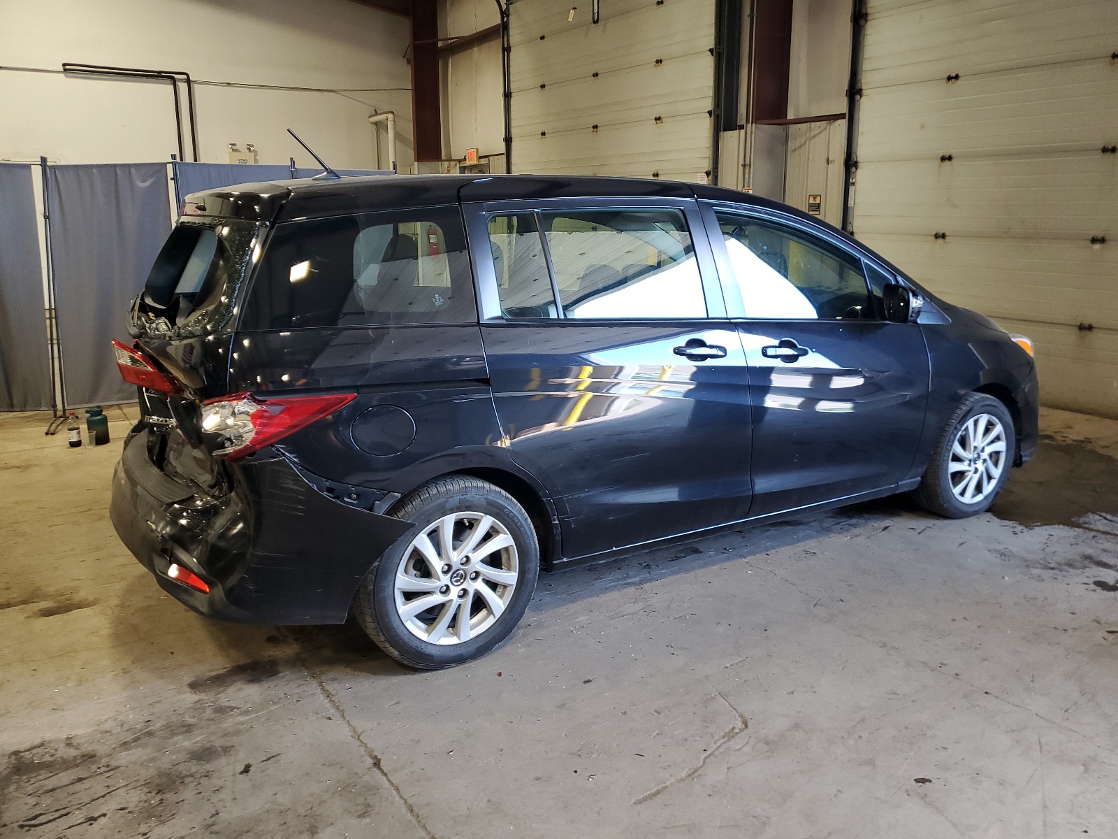 JM1CW2BLXD0160214 2013 Mazda 5