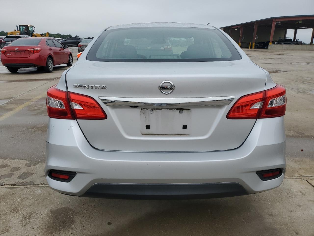 2018 Nissan Sentra S VIN: 3N1AB7AP6JY215282 Lot: 57134014