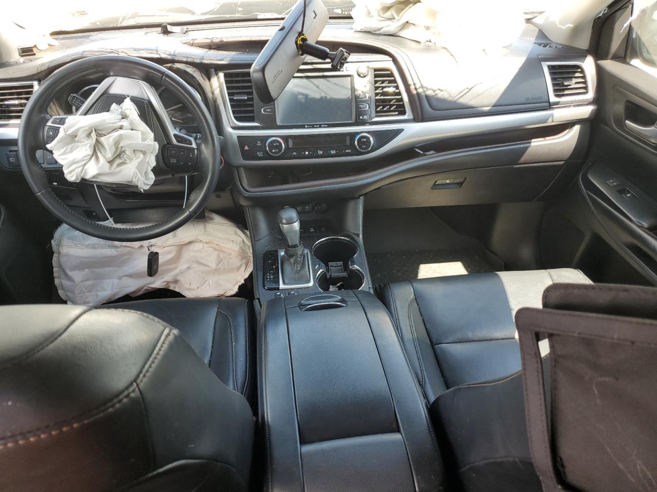 2017 Toyota Highlander Se VIN: 5TDJZRFH0HS425786 Lot: 61033794