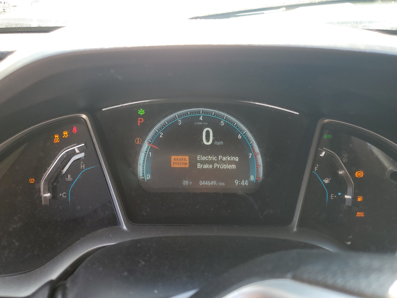 19XFC2F79JE025540 2018 Honda Civic Ex