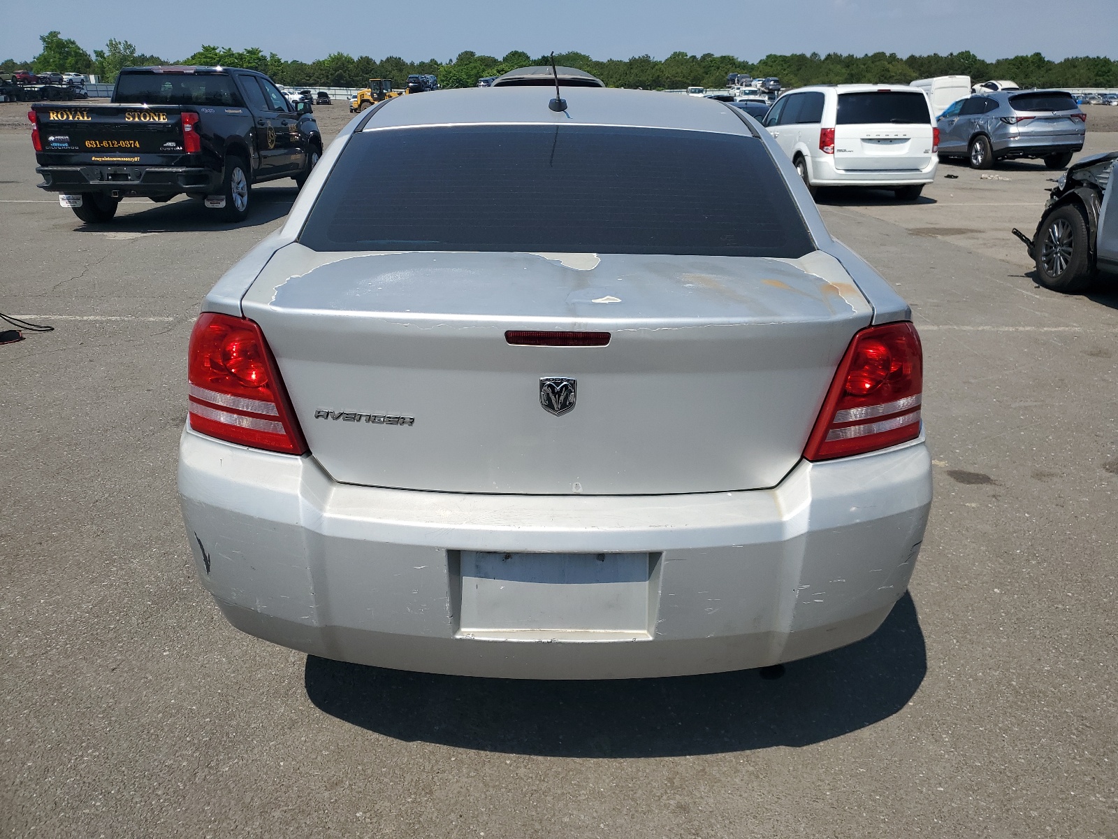 1B3LC46J48N252605 2008 Dodge Avenger Se