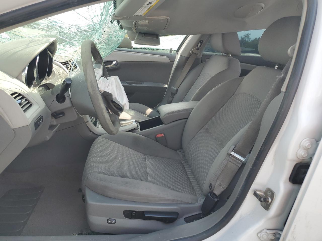 2011 Chevrolet Malibu - Image 7