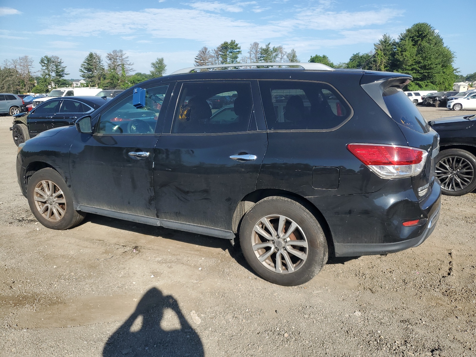 2016 Nissan Pathfinder S vin: 5N1AR2MM1GC647787