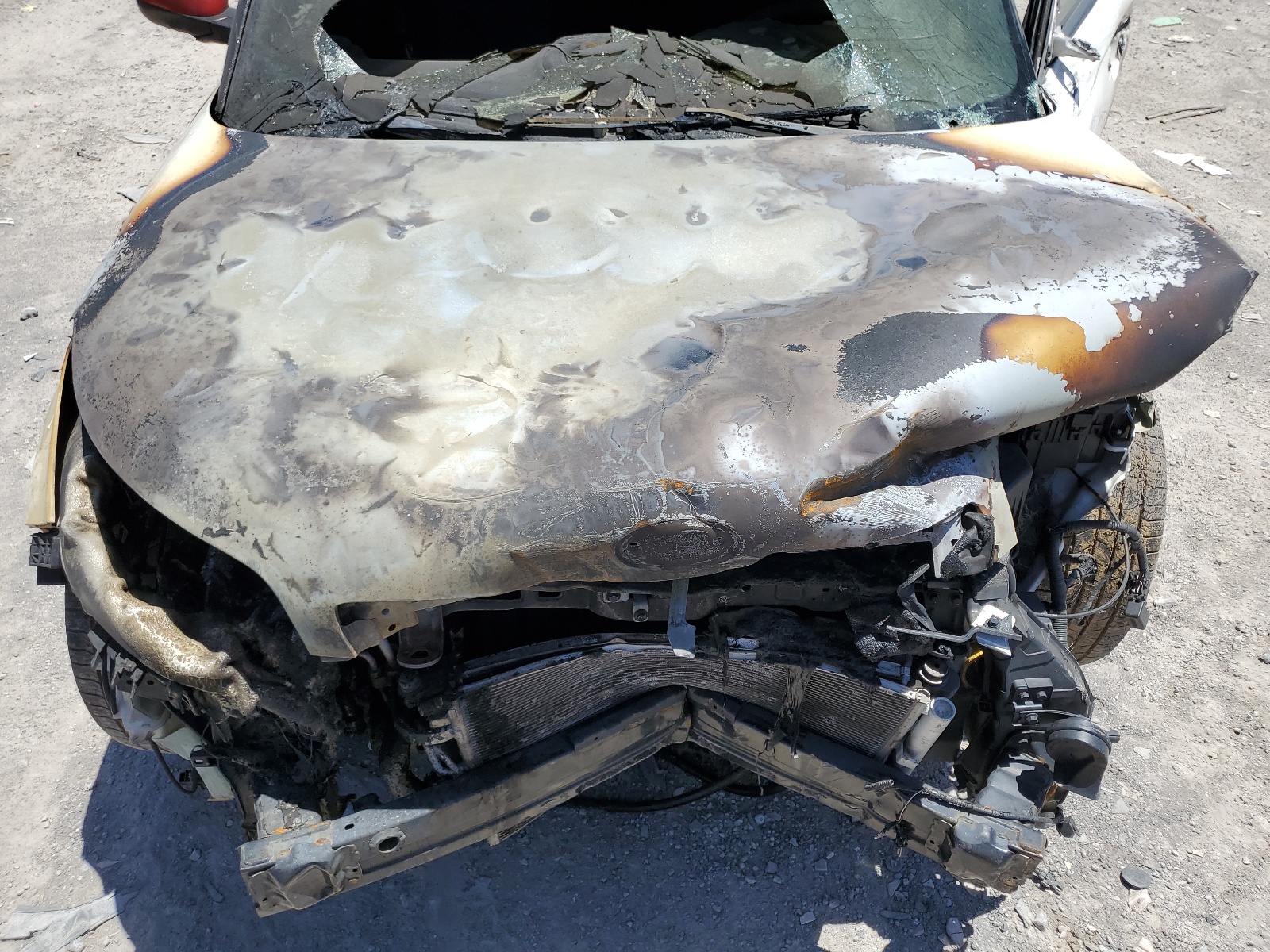 KNDJP3A55J7563775 2018 Kia Soul +