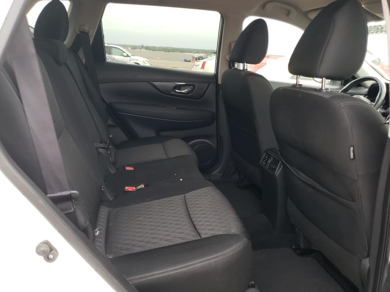 2018 Nissan Rogue S VIN: KNMAT2MV4JP563218 Lot: 58092934