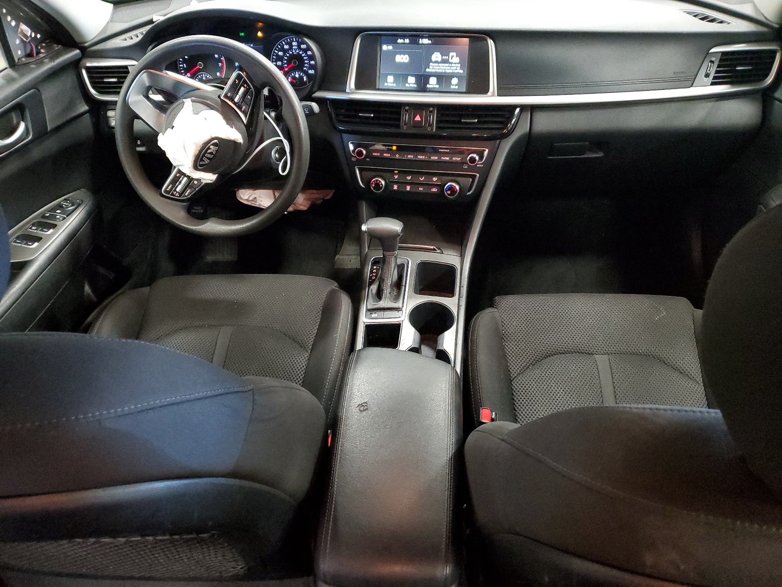 5XXGT4L35LG390857 2020 Kia Optima Lx