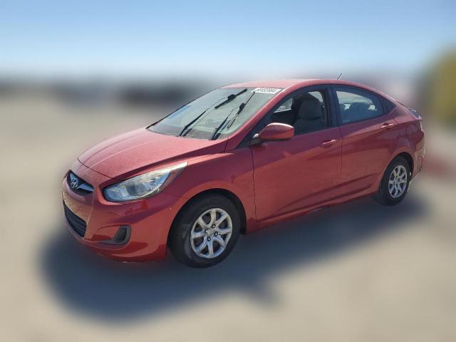  HYUNDAI ACCENT 2013 Красный