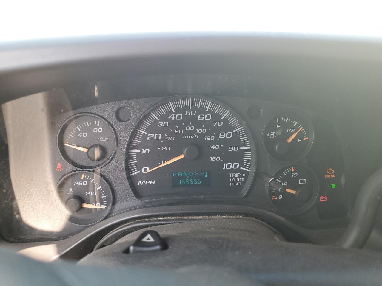 2004 GMC Savana Cutaway G3500 VIN: 1GDHG31U041100970 Lot: 56447734