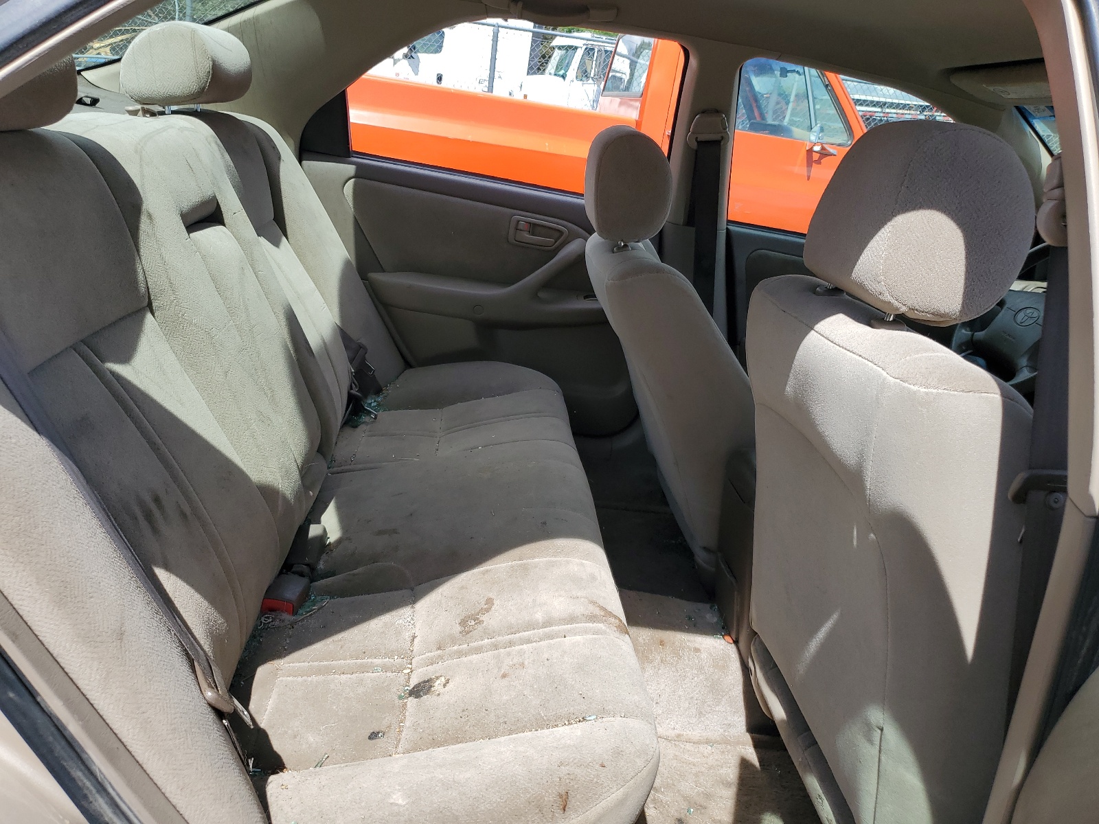 4T1BG22K0YU989495 2000 Toyota Camry Ce