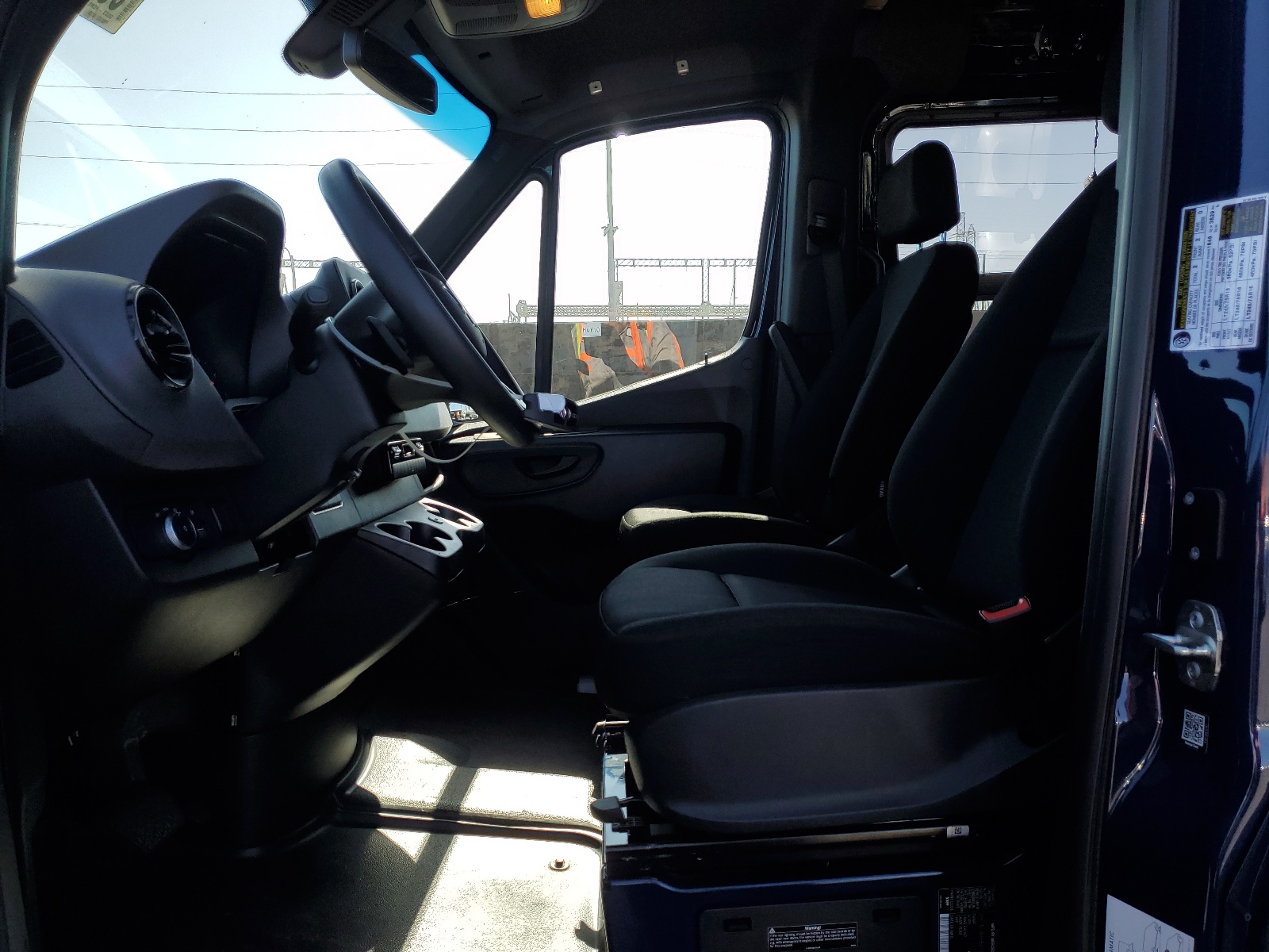 W1W4EBVY9MT076418 2021 Mercedes-Benz Sprinter 2500