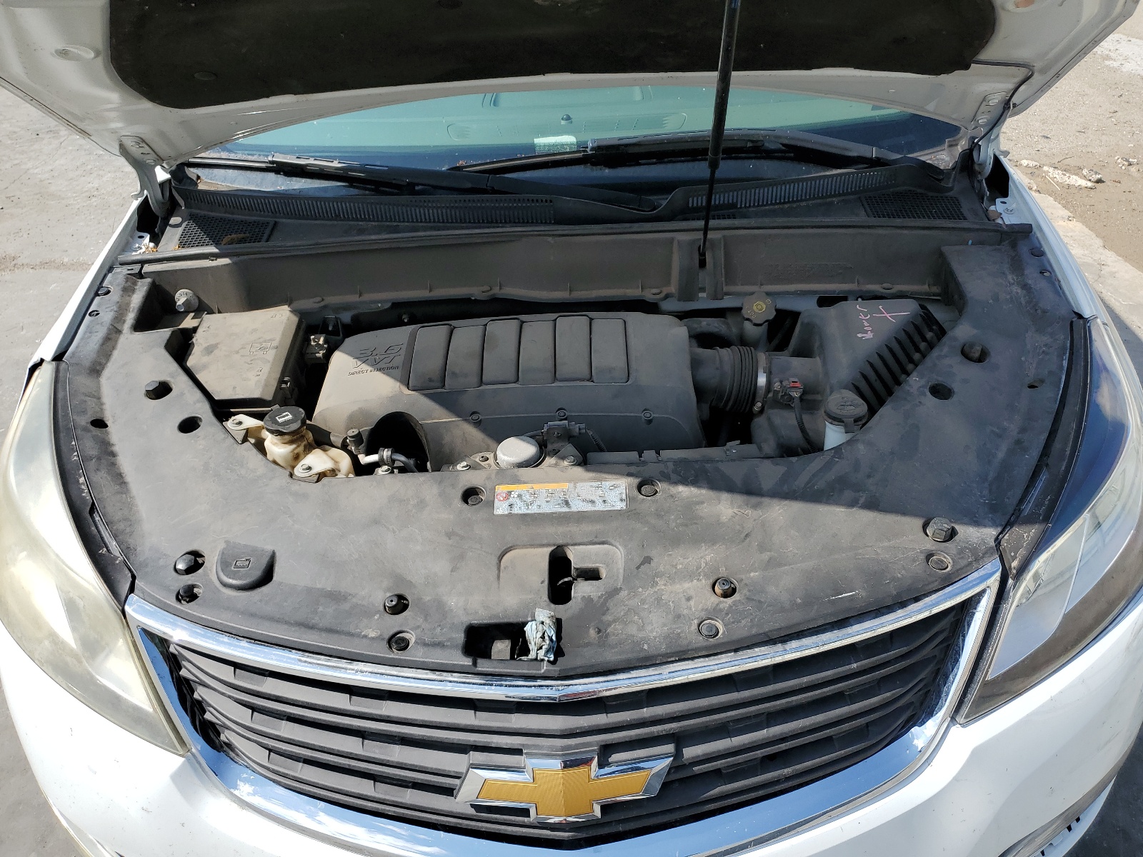 1GNKRFKD5HJ153536 2017 Chevrolet Traverse Ls