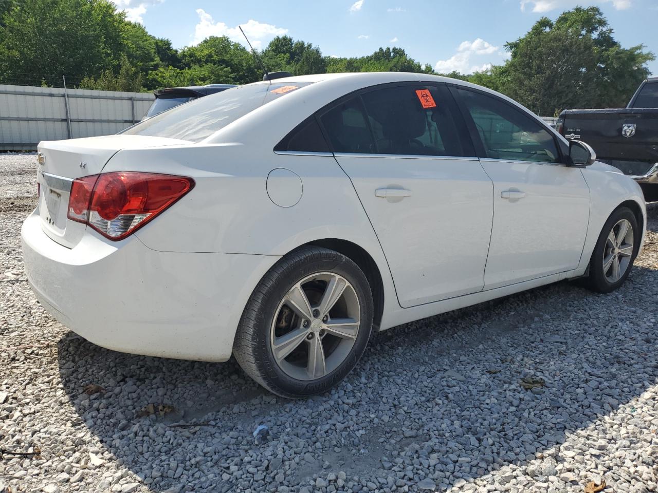 VIN 1G1PE5SB7F7181909 2015 CHEVROLET CRUZE no.3