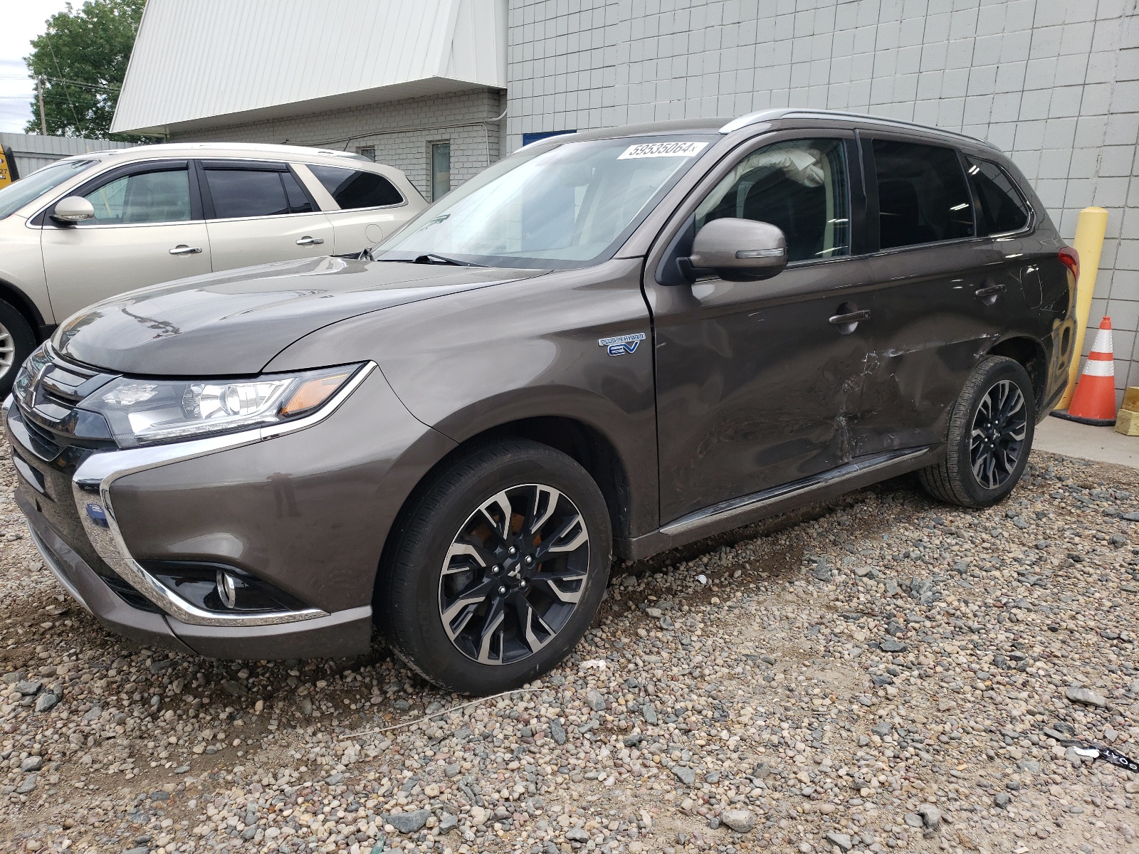 JA4J24A50JZ030283 2018 Mitsubishi Outlander Se