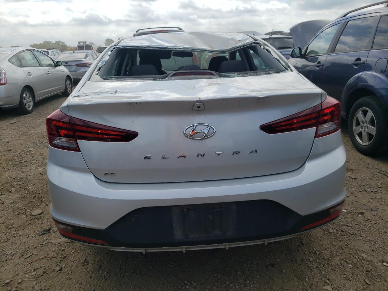 2019 Hyundai Elantra Se VIN: 5NPD74LFXKH450538 Lot: 59154784