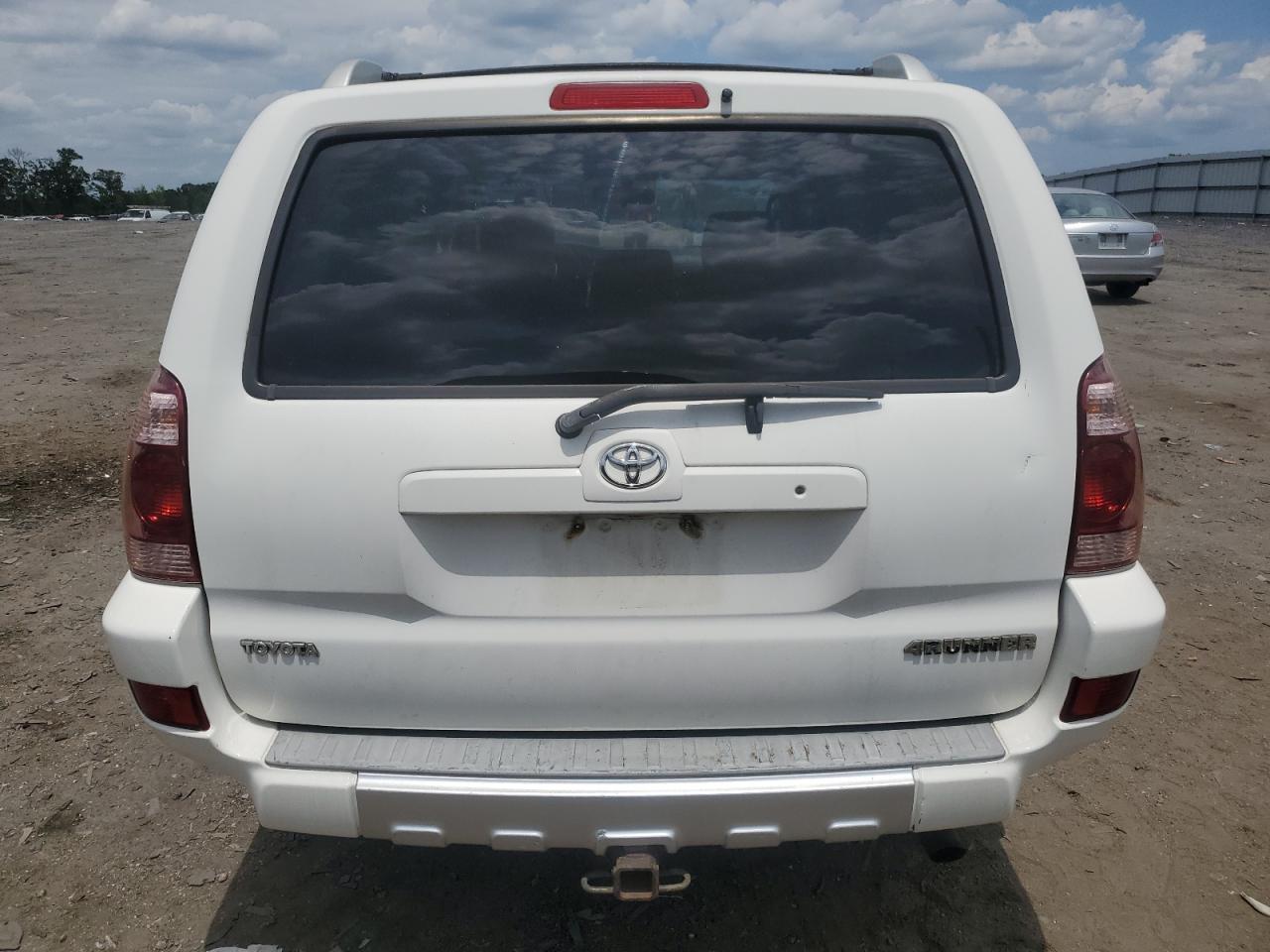 2005 Toyota 4Runner Sr5 VIN: JTEBU14R750068875 Lot: 57317794