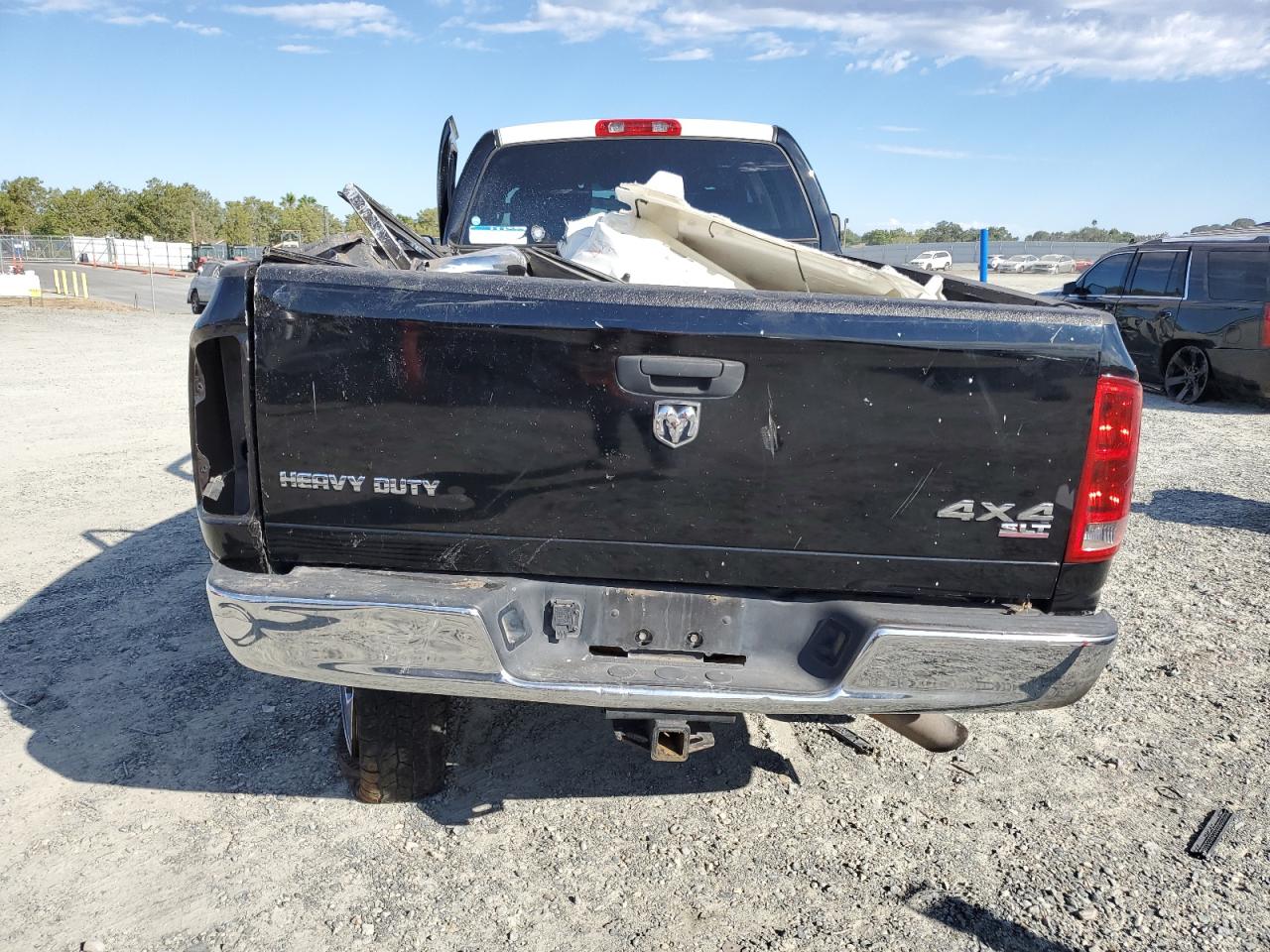 2005 Dodge RAM - Image 6