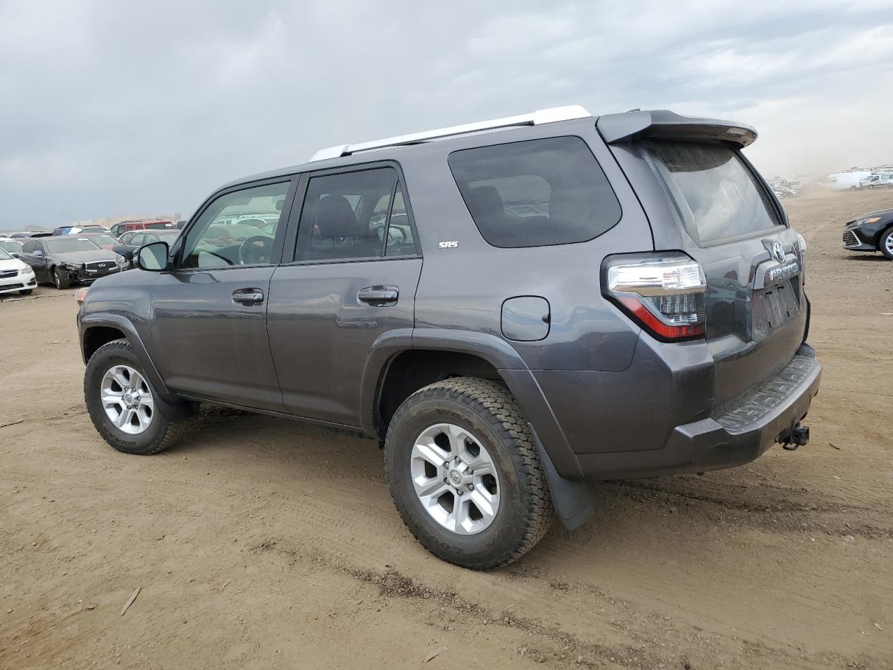 VIN JTEBU5JR8H5448438 2017 TOYOTA 4RUNNER no.2