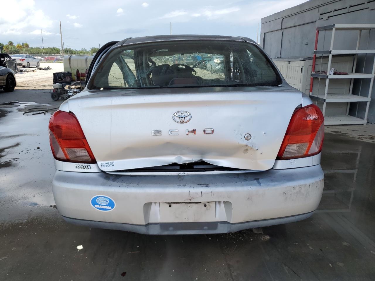 2001 Toyota Echo VIN: JTDBT123310118297 Lot: 57918364