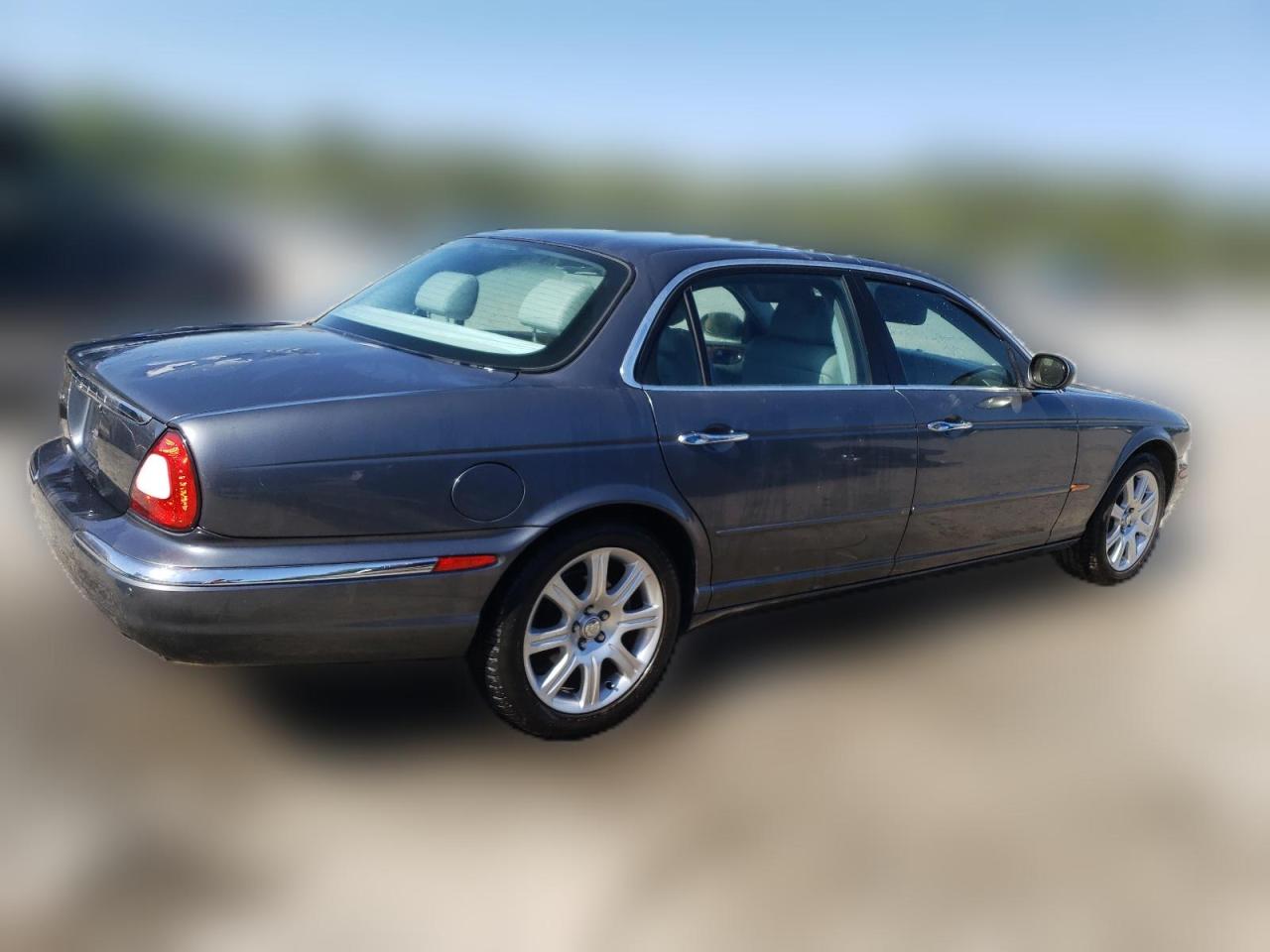 2005 Jaguar Xj8 L VIN: SAJWA79C45SG36370 Lot: 50729104