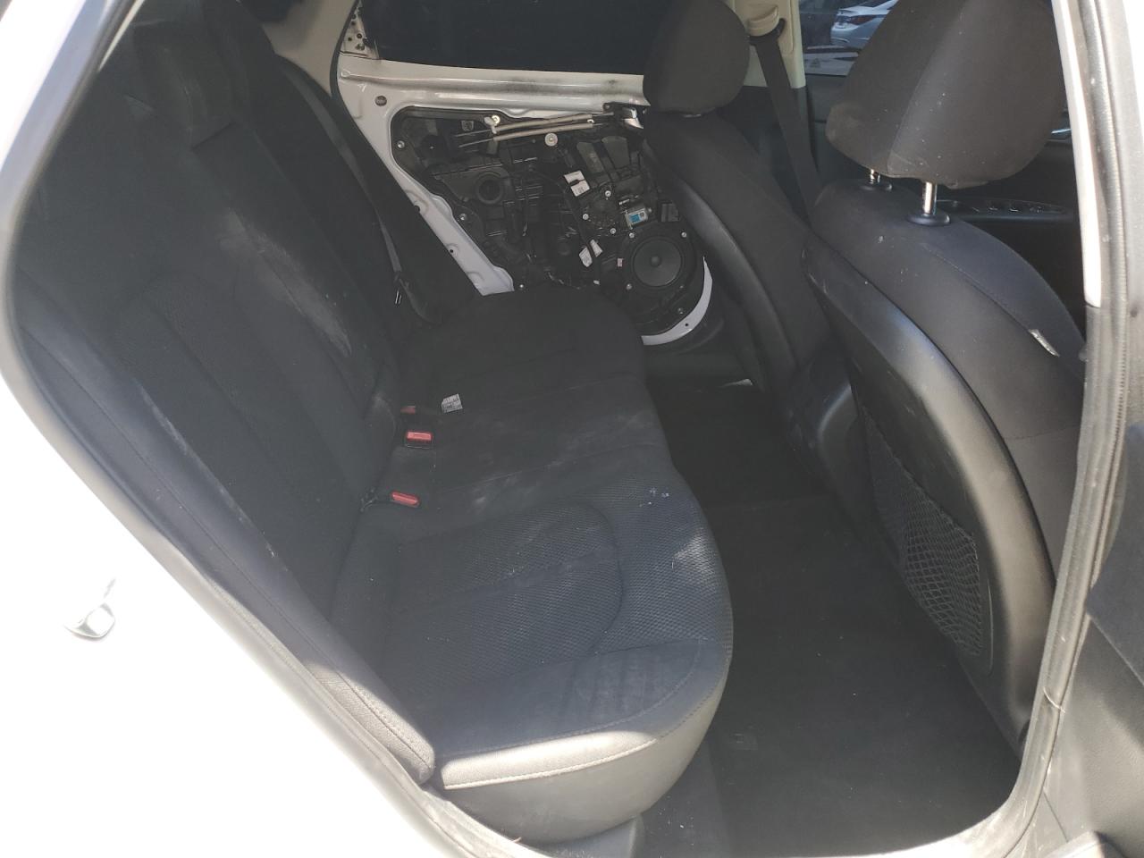 2019 Kia Optima Lx VIN: 5XXGT4L35KG359803 Lot: 61348704