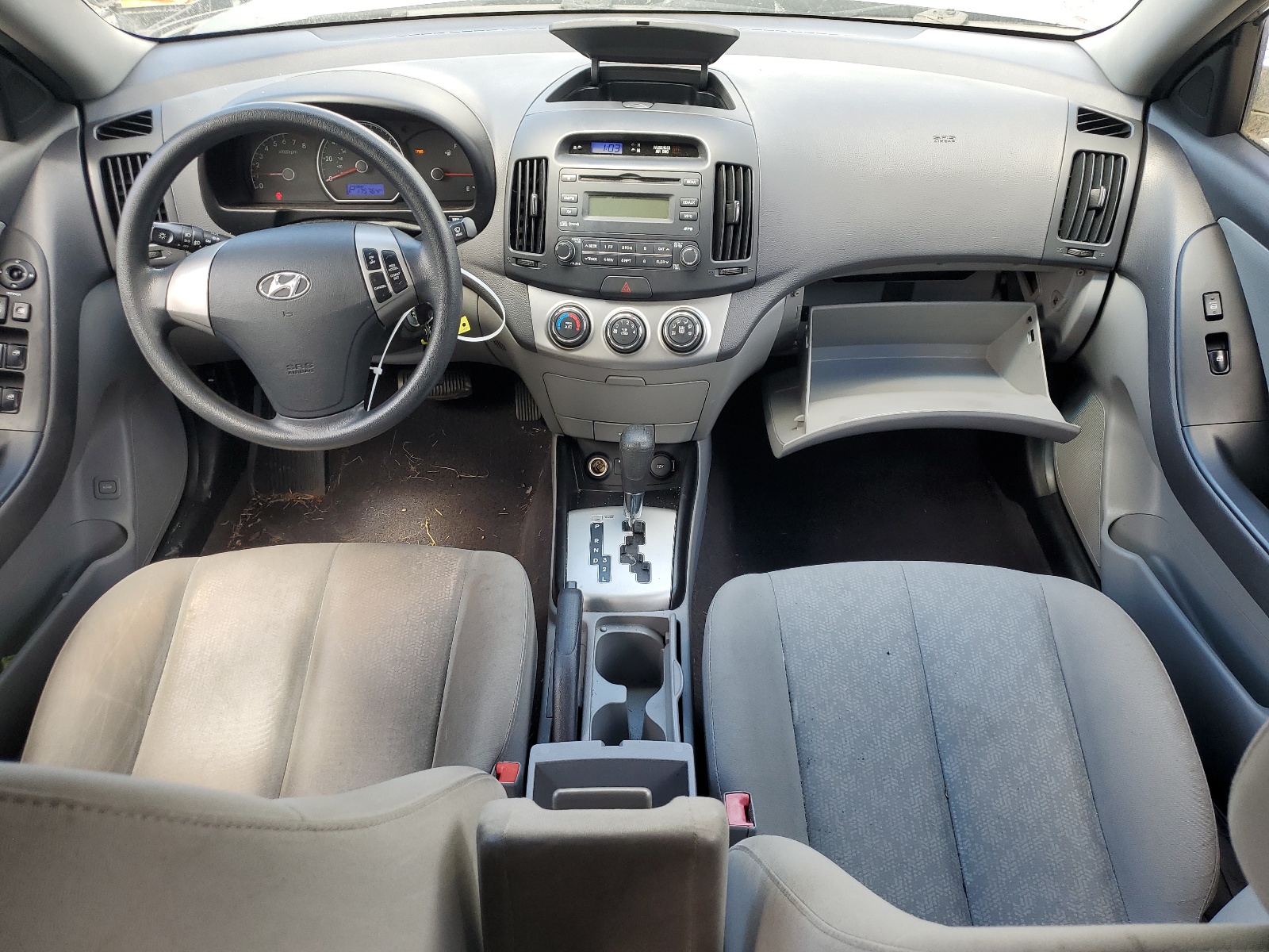 KMHDU4AD8AU934640 2010 Hyundai Elantra Blue