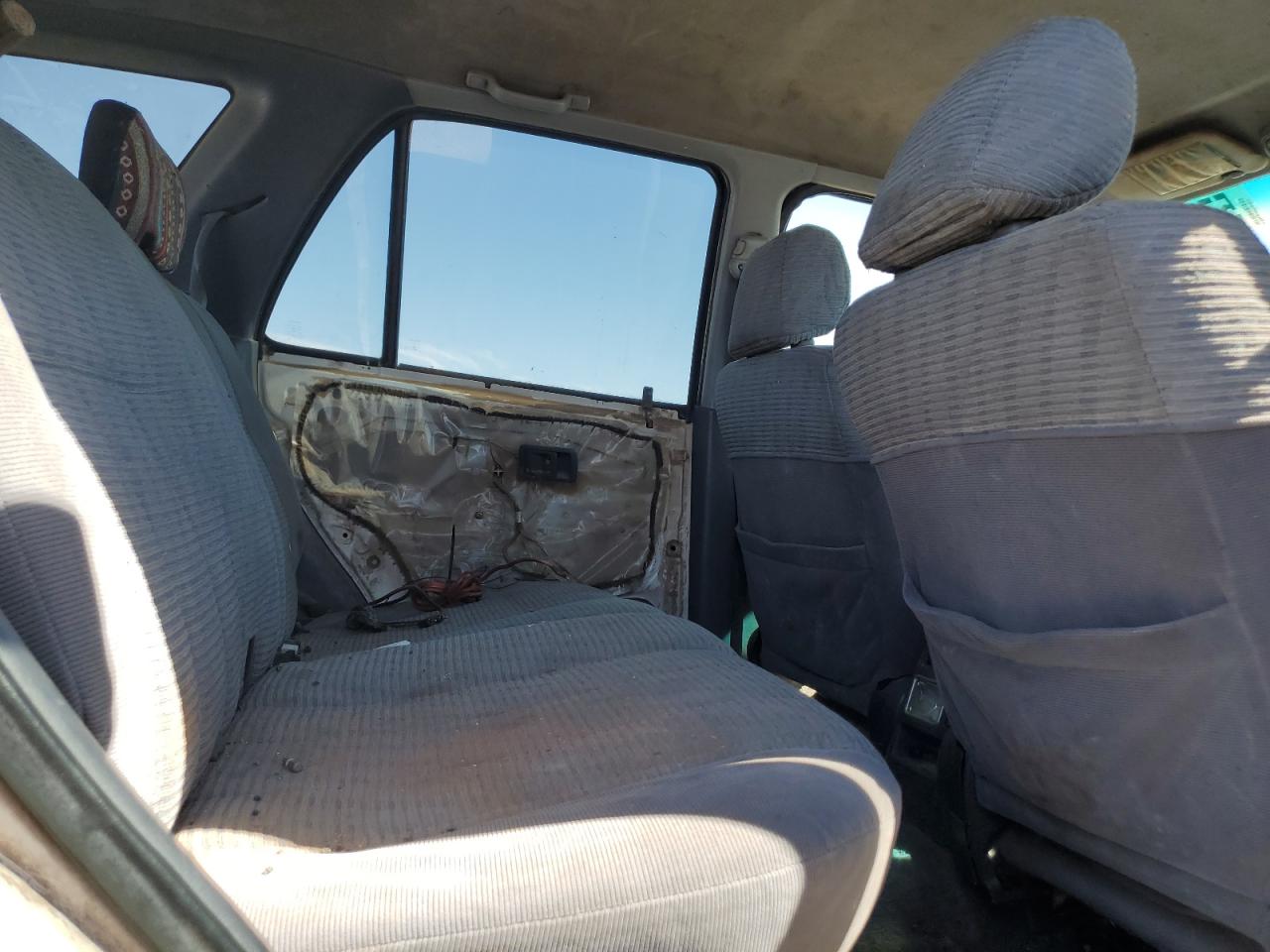 1997 Toyota 4Runner Sr5 VIN: JT3HN86R3V0058706 Lot: 70720564