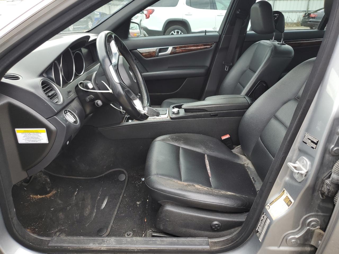 2013 Mercedes-Benz C 250 VIN: WDDGF4HB5DR265854 Lot: 60430704