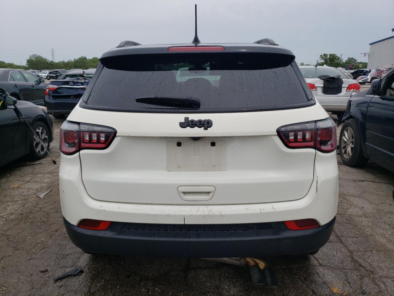 2018 Jeep Compass Latitude VIN: 3C4NJCBB7JT438537 Lot: 60463664