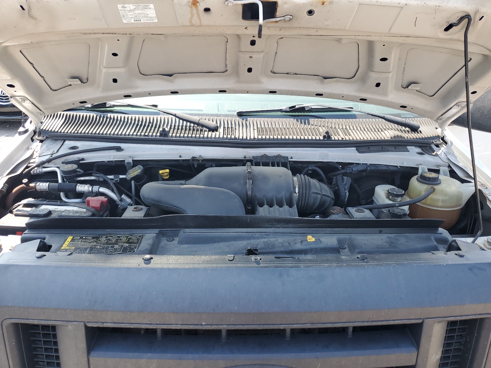 1FTNE2EW8DDB14424 2013 Ford Econoline E250 Van