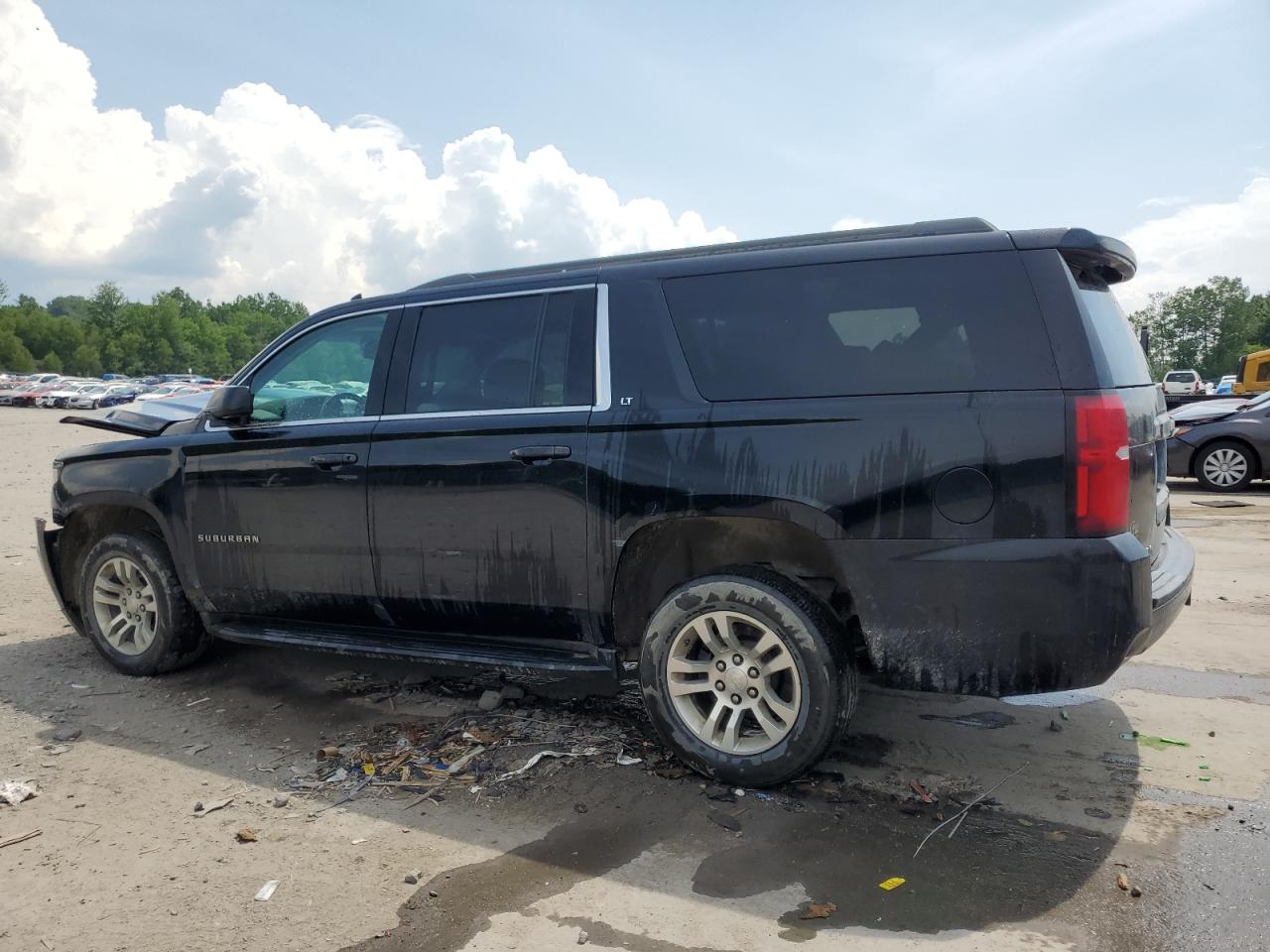 1GNSKHKC8KR162053 2019 CHEVROLET SUBURBAN - Image 2