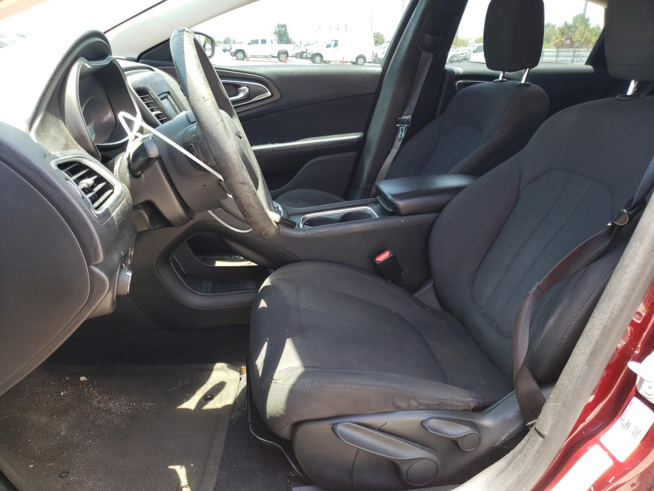 2015 Chrysler 200 Limited VIN: 1C3CCCAB4FN520904 Lot: 58175144