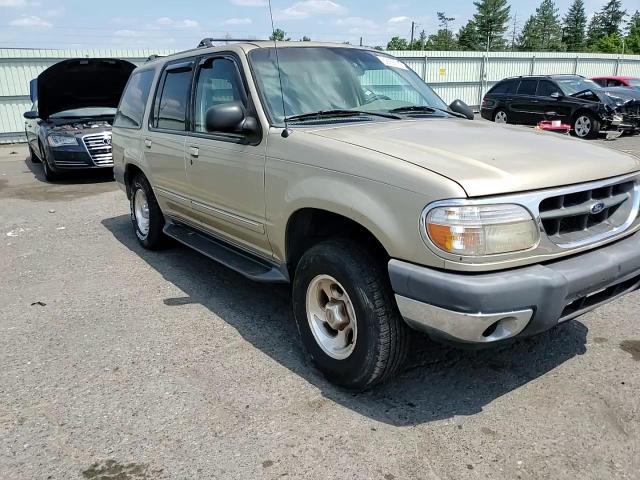 2000 Ford Explorer Xlt VIN: 1FMZU73E9YZA10931 Lot: 59156524