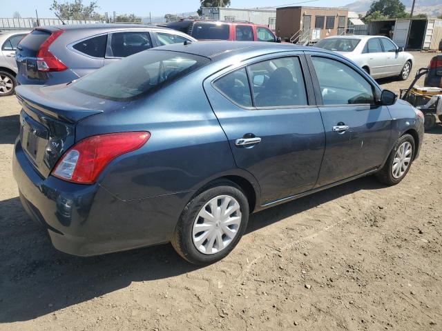  NISSAN VERSA 2017 Синий