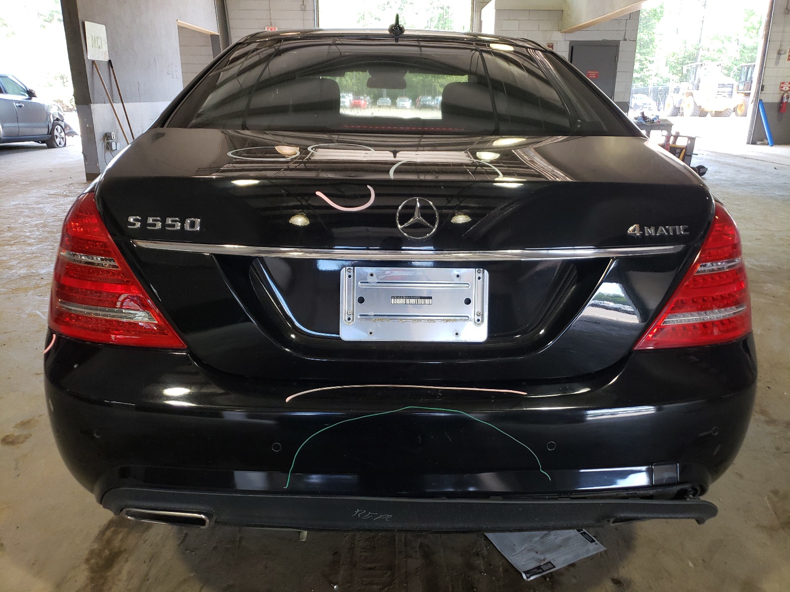 WDDNG8GB3AA346939 2010 Mercedes-Benz S 550 4Matic